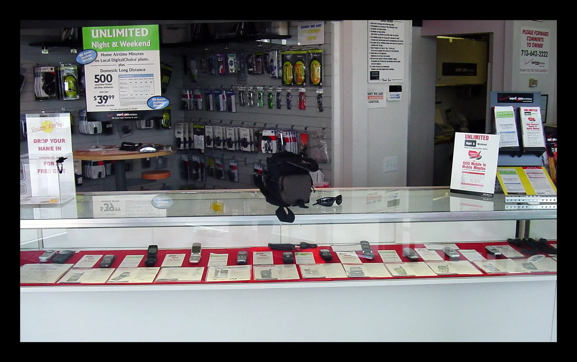 Beltway store custom neon signage